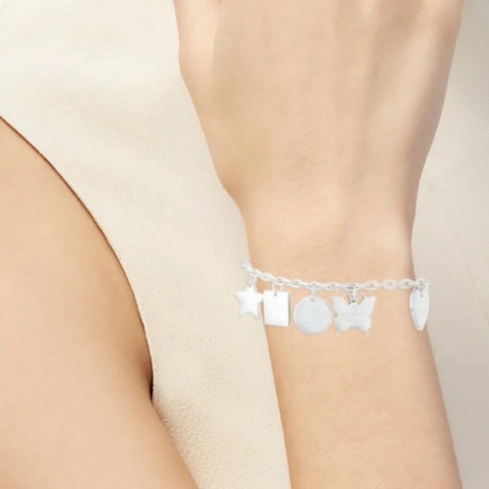 Gucci Trademark Silver Engraved Charm Bracelet - Picture 3 of 8